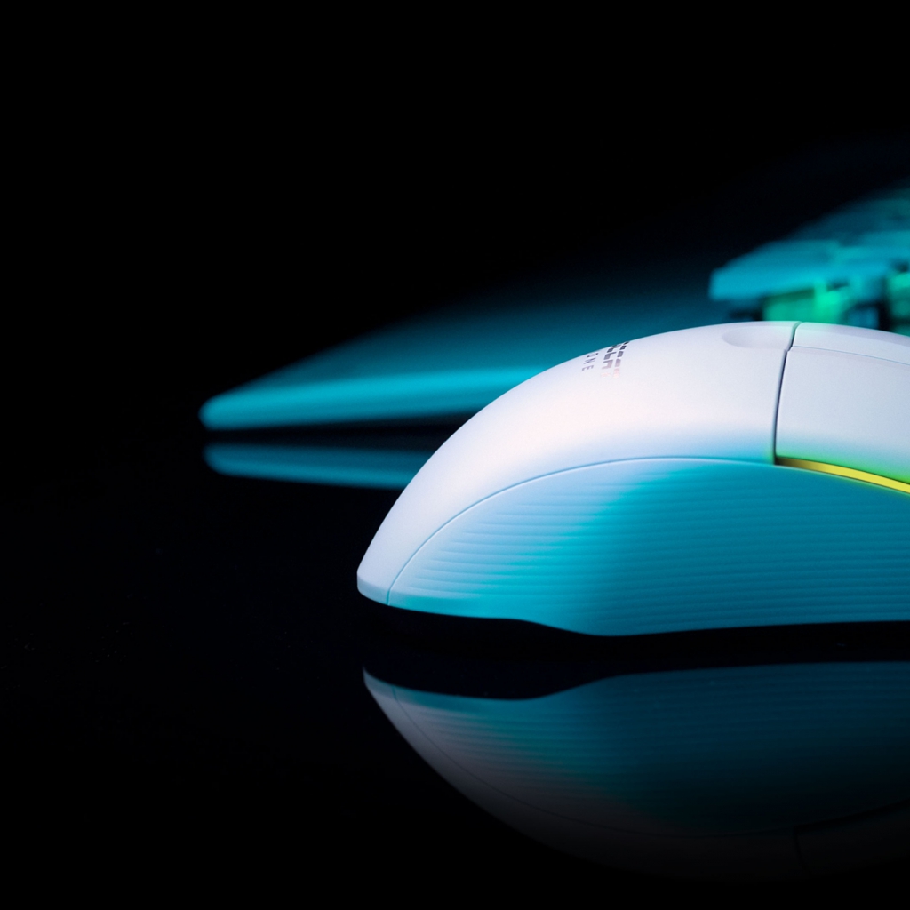 Souris gaming sans fil (Bluetooth) Kone Pro Air - Blanc - Image 2